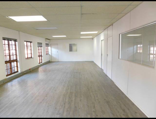 175M² BUILDING FOR SALE IN KENSINGTON B